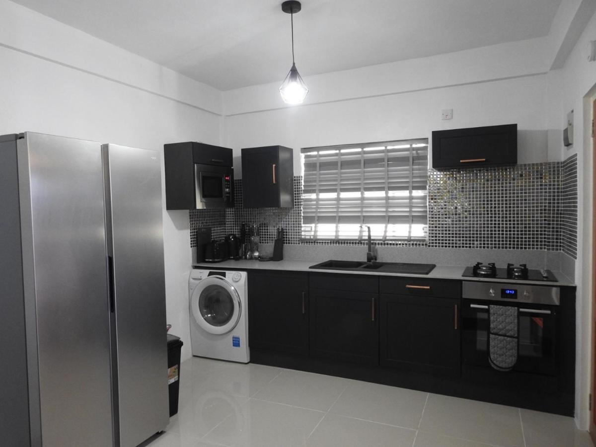 Belview Apartments Belmont Экстерьер фото