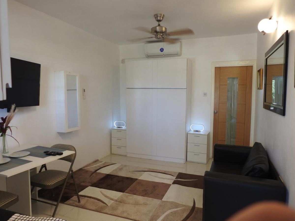 Belview Apartments Belmont Экстерьер фото
